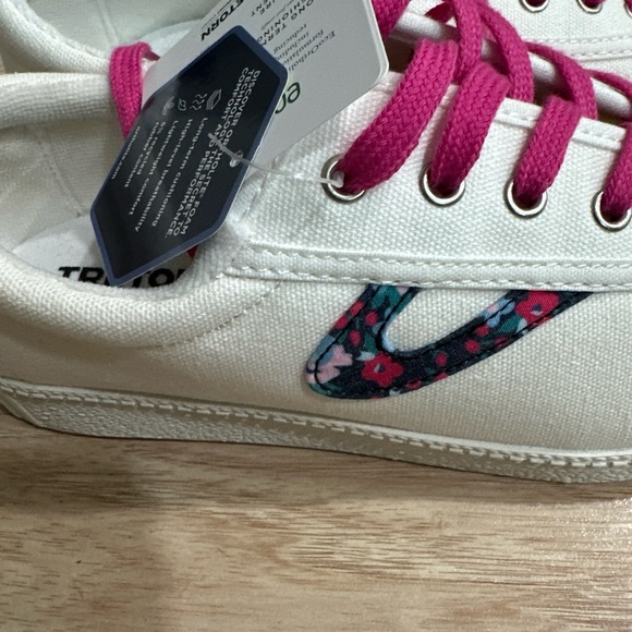 Tretorn Women's Sneakers in White with Pink Accents - Picture 5 of 11